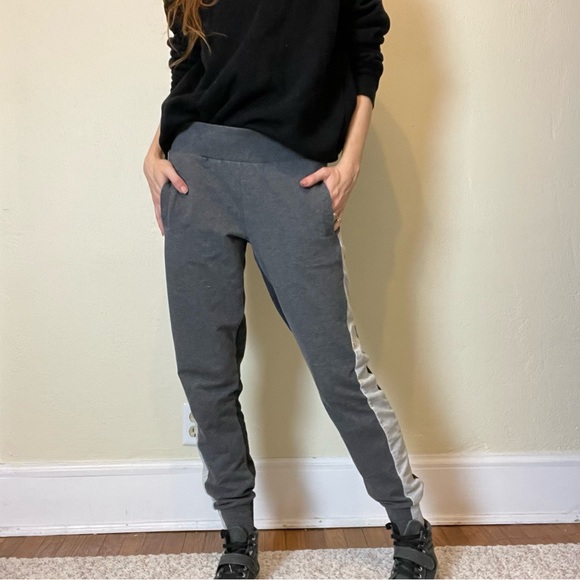 Pre-loved Nicole Miller joggers small - Picture 6 of 6